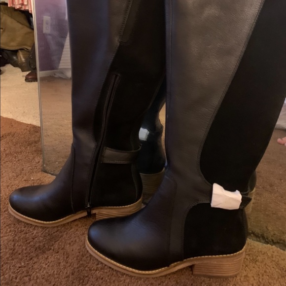 Lucky Brand Shoes - Brand new Lucky brand boots.